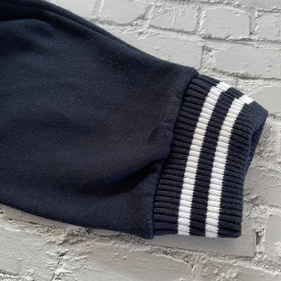 LOONEY TUNES | Tweety Bird navy fleece crew neck sweater - Picture 6 of 7